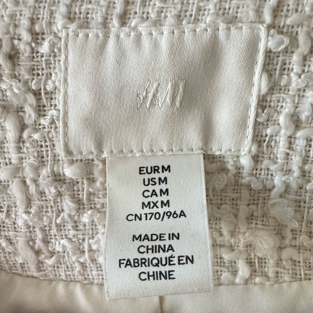 H&M Cream Tweed Blazer with Gold Buttons - Picture 2 of 2